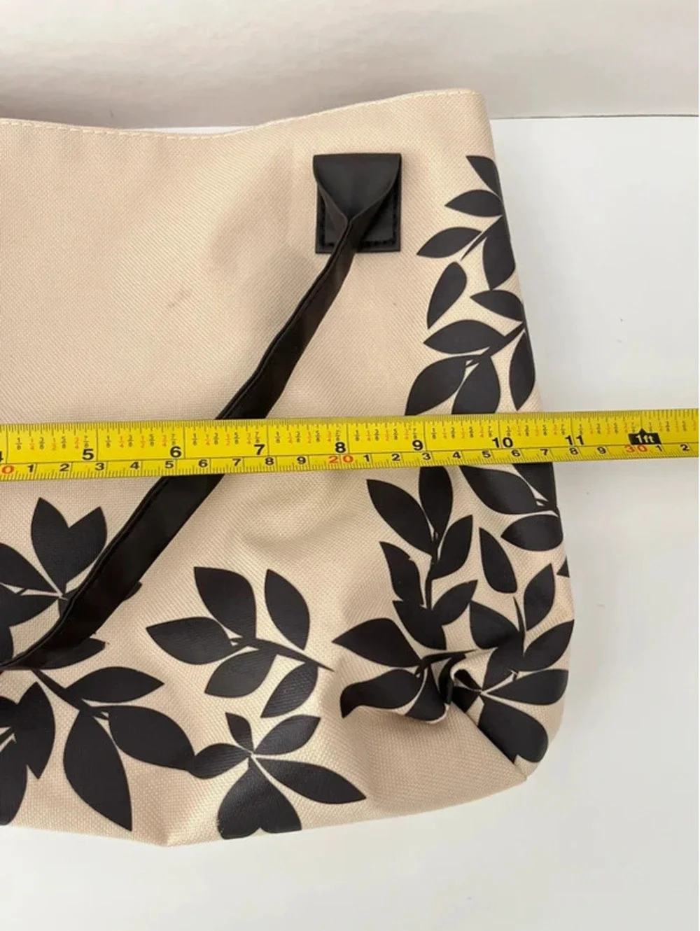 Tuscan Hills beige white Tote with Brown Leave handbag s